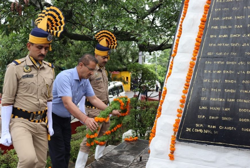 कारगिल विजय दिवस पर नाहन में अमर शहीदों को भावभीनी श्रद्धांजलि की अर्पित 