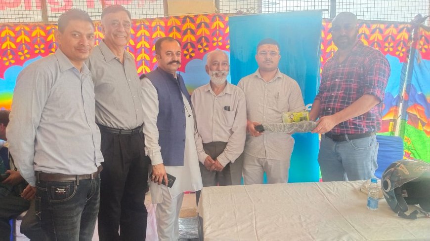 हिमाचल निर्माता डॉ.यशवंत सिंह परमार की 117वीं जयंती पर सिरमौर कल्याण मंच ने एकत्रित किया रक्त