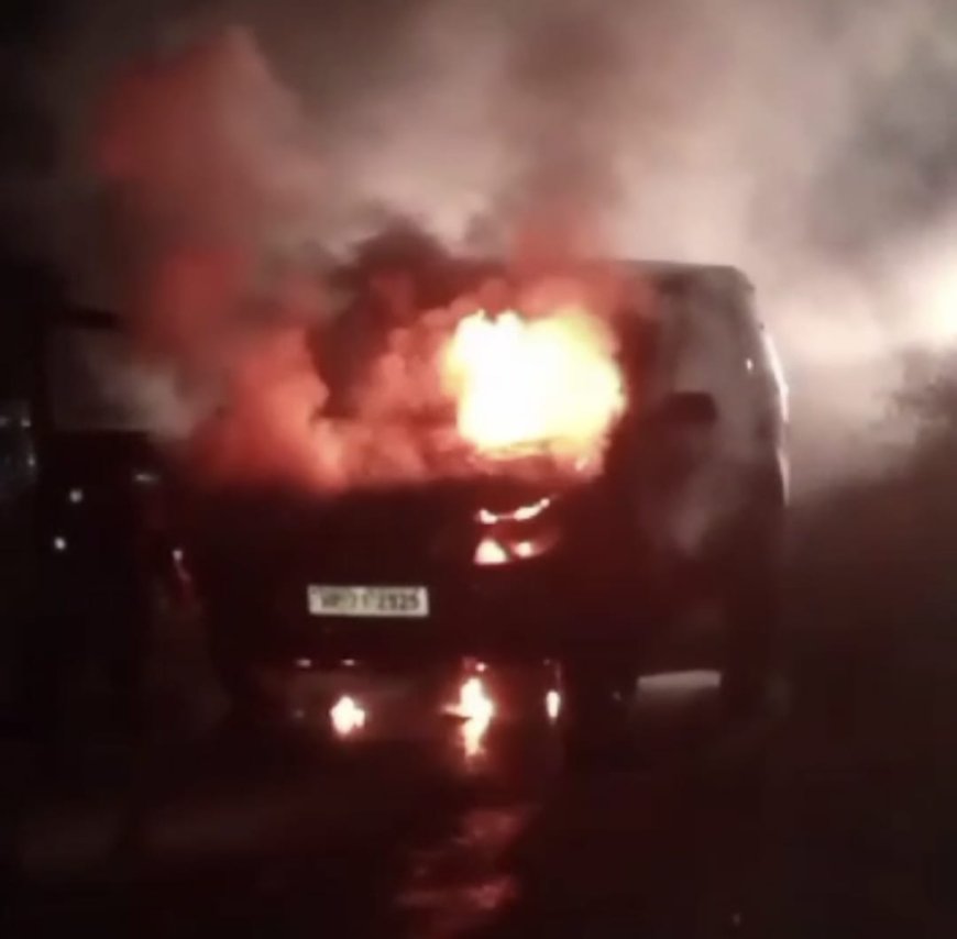 संगड़ाह के बड़ग में अचानक कार में लगी आग , बाल-बाल बच गया चालक 