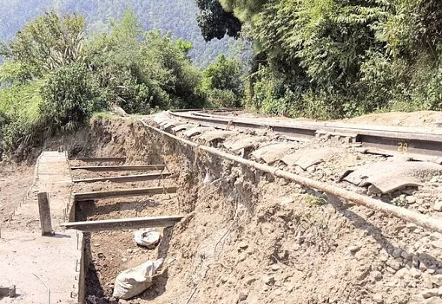 विश्व धरोहर कालका-शिमला रेलवे ट्रैक की बहाली का कार्य शुरू 