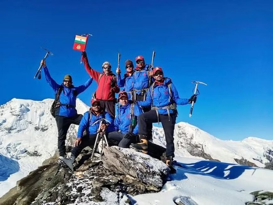 रुद्र गैरा पर्वत चोटी पर पहुंचा एसएसबी के आठ सदस्यीय दल , फतह की 5819 मीटर की पर्वत श्रृंखला