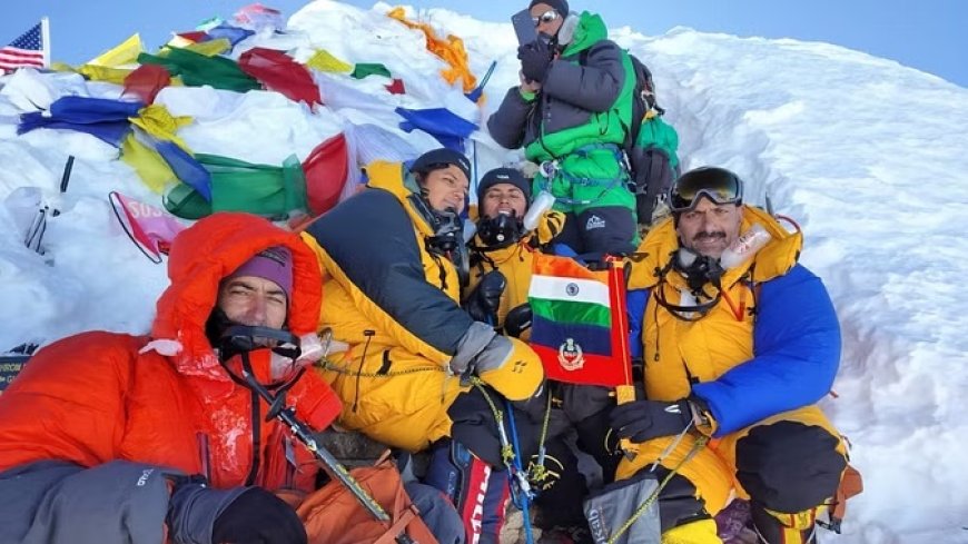 उपलब्धि : बीएसएफ के 15 सदस्यीय दल ने विश्व की आठवीं सबसे ऊंची चोटी माउंट मनास्लु को किया फतह