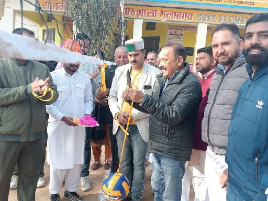 चौधरी किरनेश जंग ने कुंडियों के गुलाबगढ़ में वॉलीबॉल खेलकूद प्रतियोगिता का किया आगाज 