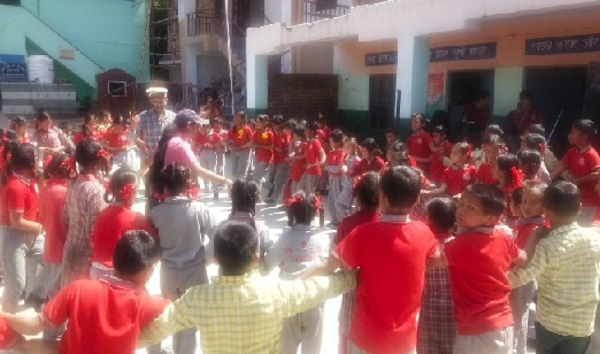 कोठी देवरा स्कूली बच्चे सीख रहे हैं सोलन की विशुद्ध संस्कृति