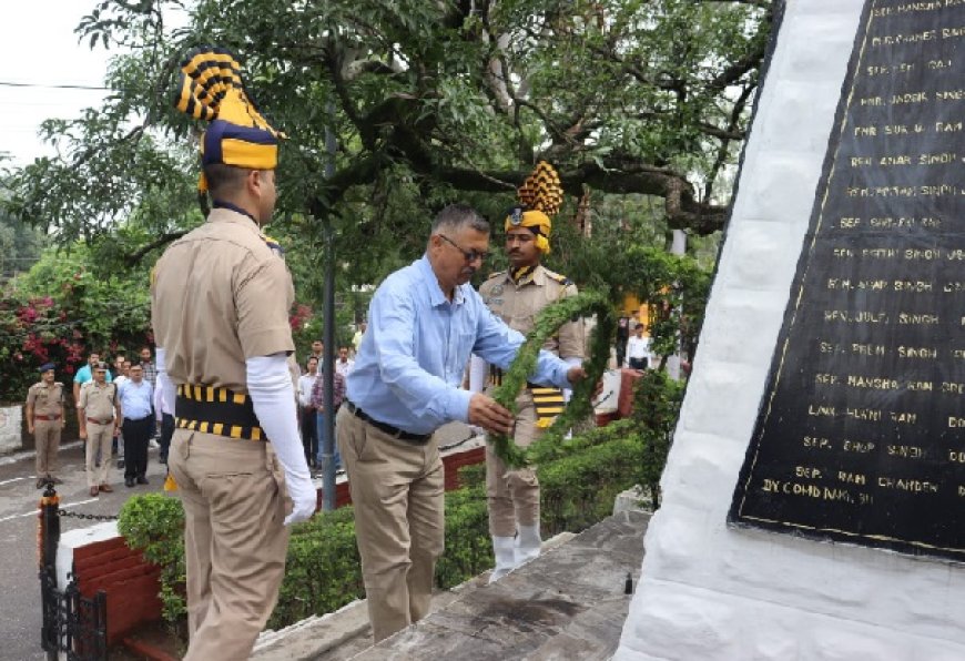 कारगिल विजय दिवस पर देश के अमर शहीदों को श्रद्धांजलि की अर्पित