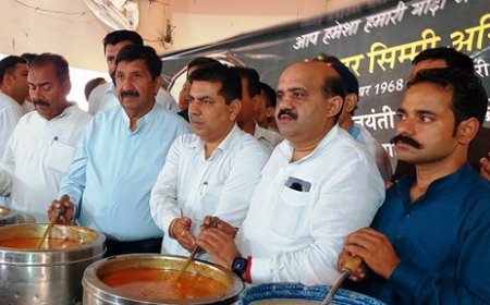 प्रख्यात शिक्षाविद् स्वर्गीय प्रो. सिम्मी अग्निहोत्री की जयंती पर क्षेत्रीय अस्पताल ऊना में लंगर सेवा का आयोजन