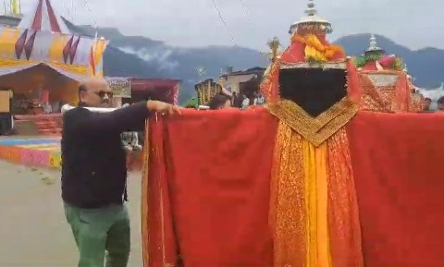 सैकड़ो वर्ष पुराने श्री नागदेवता मंदिर प्रांगण मे भव्य सेल्कु मेले का आयोजन 