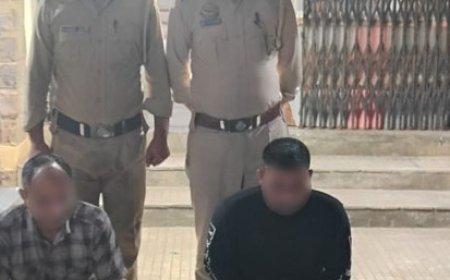 इलेक्ट्रॉनिक्स शॉप पर चोरी की वारदात को अंजाम  देने वाले चोर पुलिस गिरफ्त में 