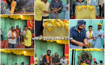 आदर्श रामलीला क्लब राजबन में भगवान राम का आशीर्वाद लेने पहुंचे अवनीत सिंह लांबा