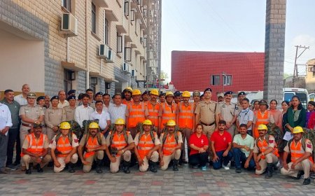 मिनी सचिवालय ऊना में आग लगने की दुर्घटना पर मॉक ड्रिल का आयोजन