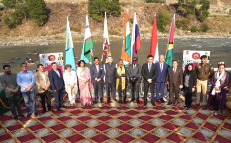 सीएम ने कुल्लू में एम्बेसडर्ज मीट की अध्यक्षता में विदेशी निवेशकों को प्रदेश में निवेश के लिए किया आमंत्रित  