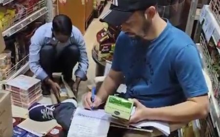 फूड सेफ्टी विभाग की शहर के नामी कंपनी के स्टोर पर छापामारी, दुकानदारों में मचा हड़कंप