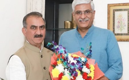 मुख्यमंत्री ने केंद्रीय संस्कृति एवं पर्यटन मंत्री से की भेंट  