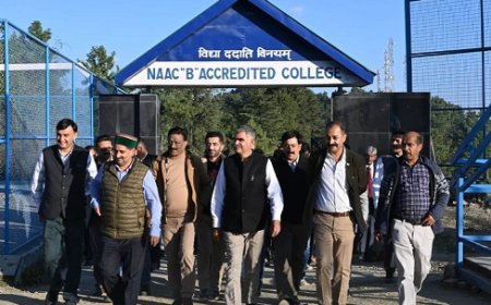 स्थानीय निधि लेखा समिति ने कुफरी व ठियोग के विभिन्न विकास कार्यों का किया निरीक्षण
