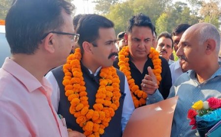 हिमाचल को पीएमजीएसवाई-4 में मिलेंगे 4 हजार करोड़ रुपये : विक्रमादित्य सिंह