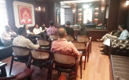 नकली शराब की बिक्री और अवैध तस्करी रोकने को संगठित रणनीति के साथ संयुक्त कार्यवाही करें एजेंसियां : उपायुक्त