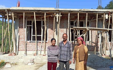 सरकार की आर्थिक मदद से आपदा प्रभावितों के चेहरों पर लौटी रौनक, फिर बन कर तैयार हो रहे आशियाने