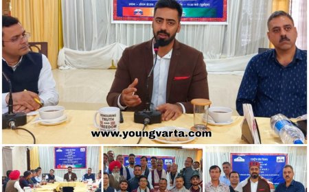 जनहित के मुद्दों को सामने लाने में महत्वपूर्ण भूमिका निभाता है मीडिया : उपायुक्त