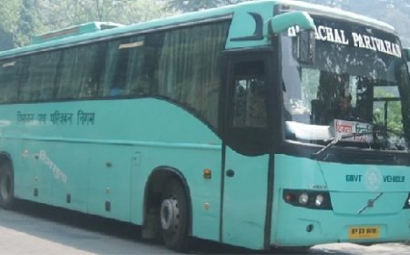 दिल्ली में बढ़ते प्रदूषण के मद्देनजर, दिल्ली जाने वाली एक दर्जन से अधिक वॉल्वो बसों का संचालन रद्द