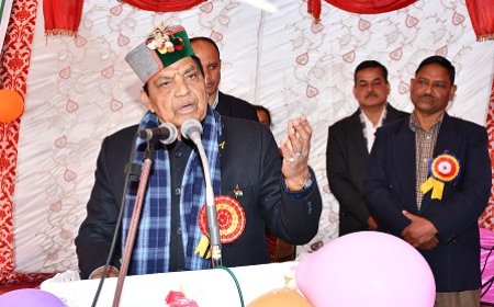 भावनात्मक एवं वैचारिक रूप से भी मज़बूत बनें छात्र : डॉ शांडिल