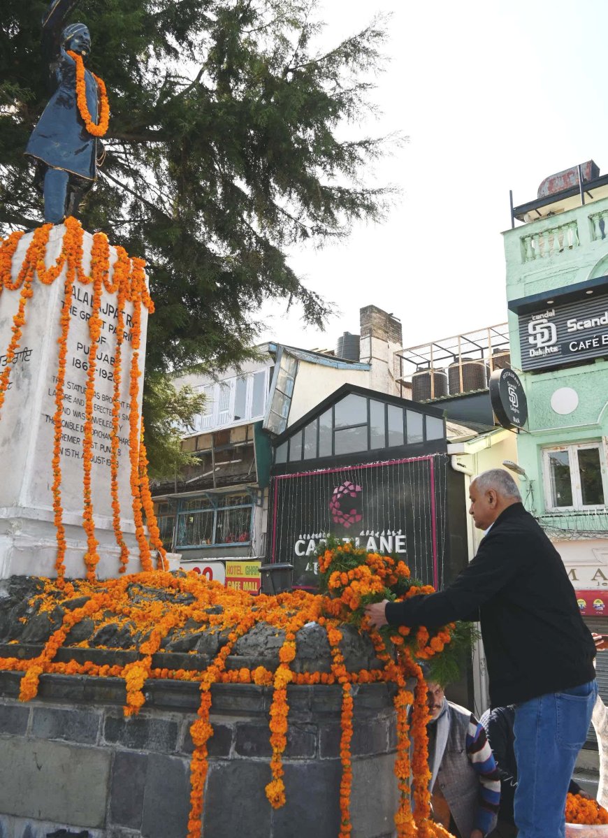 महापौर-उपमहापौर सहित अन्य लोगों ने लाला लाजपत राय को पुष्पांजलि की अर्पित  