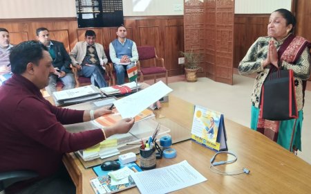 आमजन की समस्याओं का समयबद्ध निपटारा ज़िला प्रशासन की प्राथमिकता : मनमोहन शर्मा