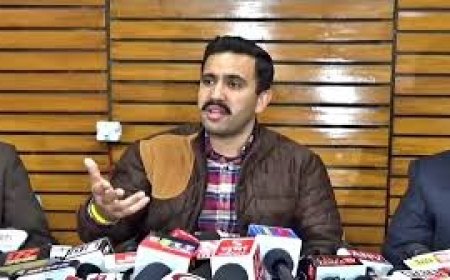 सरकार ने दो साल में 31 हजार युवओं दी नौकरियां ,  लोक निर्माण मंत्री विक्रमादित्य सिंह का दावा