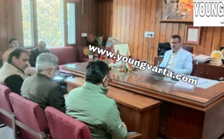 बर्फबारी वाले क्षेत्रों में सुचारु रखे सभी मूलभूत सुविधाएँ , उपायुक्त ने समीक्षा बैठक में अधिकारीयों को दिए निर्देश