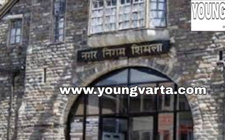 रिज पर लगे स्टाल में घुसा पानी, भड़के स्टाल संचालक , नगर निगम को शिकायत के बाद भी नही किया जा रहा शिफ्ट