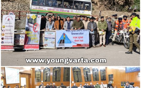 डीसी और एसपी ने संभाली सड़क सुरक्षा की कमान , वाहन चालकों और राहगीरों को वितरित किए सड़क सुरक्षा को लेकर पत्रक