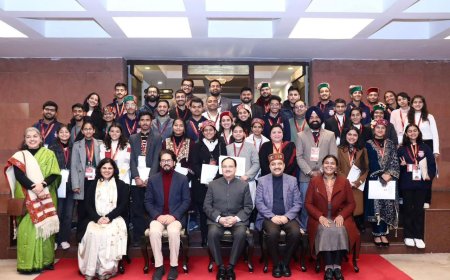 प्रधानमंत्री नरेंद्र मोदी से रूबरू हुए हिमाचल के विद्यार्थी , भारत मंडपम में प्रदेश के 39 छात्रों ने लिया भाग