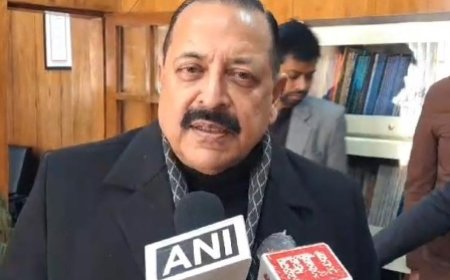 केंद्रीय राज्य मंत्री डॉ. जितेंद्र सिंह ने माैसम विज्ञान केंद्र शिमला का किया दाैरा
