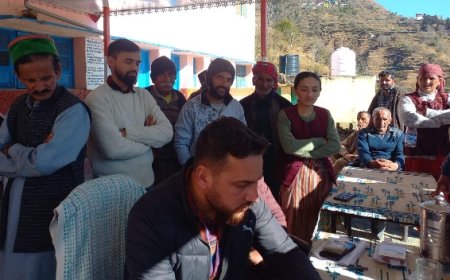 कोरग स्कूल में केवाईसी पटवार सर्कल बडोल के बीआरओ विक्रम चौहान की देखरेख में संपन्न