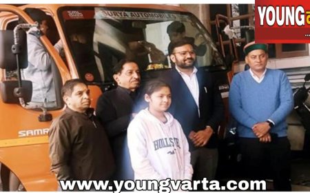 पंजाब के श्रद्धालु ने प्रसिद्ध शक्तिपीठ चिंतपूर्णी मंदिर को भेंट की गाड़ी , मंदिर सह आयुक्त एवं एसडीएम को सौंपी चाबी