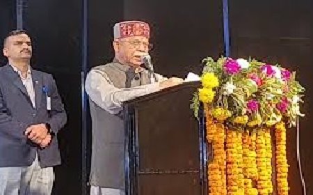 शिमला के गेयटी में 15वें राष्ट्रीय मतदाता दिवस की धूम, राज्यपाल ने प्रदेशवासियों को दी बधाई 