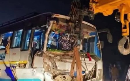 प्रयागराज महाकुंभ के लिए जा रही हिमाचल के श्रद्धालुओं की बस दुर्घटनाग्रस्त,हादसे में 25 श्रद्धालु घायल