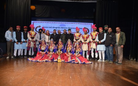 हिमाचल की समृद्ध संस्कृति को आगे बढ़ाने में अहम भूमिका निभा रहे हमारे कलाकार : दिव्यांशु सिंघल