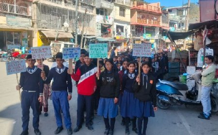 डीएवीएन पब्लिक स्कूल ददाहू में मातृ-पितृ दिवस के उपलक्ष में विद्यार्थियों के द्वारा विभिन्न कार्यक्रम आयोजित