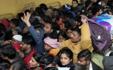 दिल्ली रेलवे स्टेशन पर मची भगदड़ में 18 लोगों की मौत, 12 लोग घायल