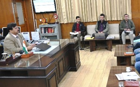 पर्यावरण को स्वच्छ रखने के लिए हितधारक एकजुट होकर करें कार्य : उपायुक्त