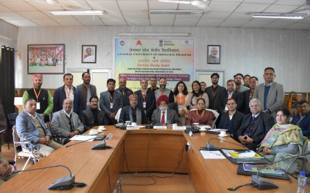 क्षेत्रीय भाषाओं को समझने के लिए उनकी जड़ों तक पहुंचना बहुत आवश्यक : प्रो. बंसल