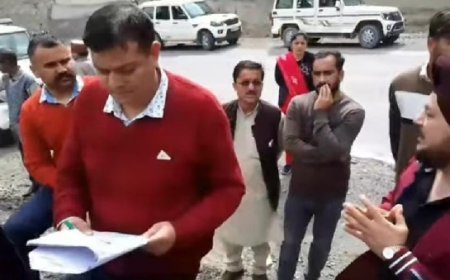 राष्ट्रीय राजमार्ग 707 पर अवैध डंपिंग मामले में एनजीटी के आदेशों पर एसडीएम की अगुवाई में टीम ने लिया जायजा  