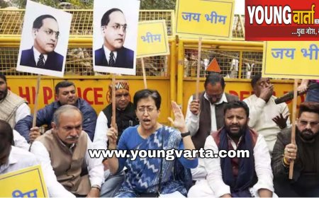 विधानसभा में नहीं घुसने दिया तो सड़कों पर उत्तर कर आप विधायकों ने किया प्रदर्शन