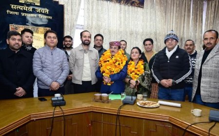 केवल राम चौहान जिला कल्याण अधिकारी शिमला के पद से सेवानिवृत,बचत भवन में विदाई समारोह का आयोजन