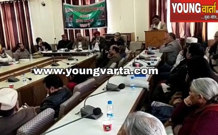 सोलन में बहुभाषी कवि सम्मेलन का आयोजन , कवियों ने हिन्दी , पंजाबी , पहाड़ी , उर्दू भाषाओं में पढ़ी रचनाएं