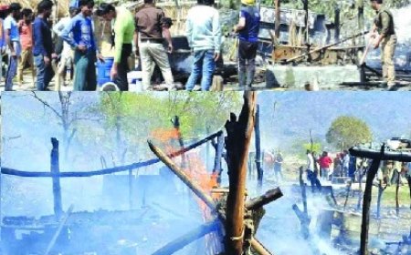 कनखल स्थित बैरागी कैंप में भीषण अग्निकांड,पांच झोपडि़यां जलकर राख 