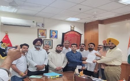 अमृतसर में हिमाचल के टैक्सी चालकों से दुर्व्यवहार,कमेटी के पदाधिकारियों ने पुलिस कमिश्नर से सुरक्षा की उठाई मांग  