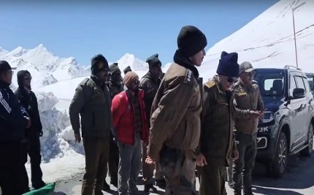 बीआरओ ने समुद्र तल से 16,558 फीट ऊंचा शिंकुला दर्रा अधिकारिक तौर पर वाहनों के लिए किया बहाल