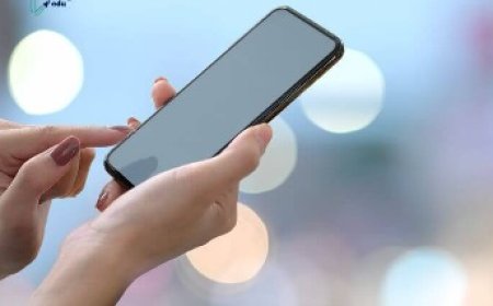 बदलती जीवनशैली और मोबाइल पर बढ़ती निर्भरता की वजह से प्रभावित हो रही लोगों की नींद 