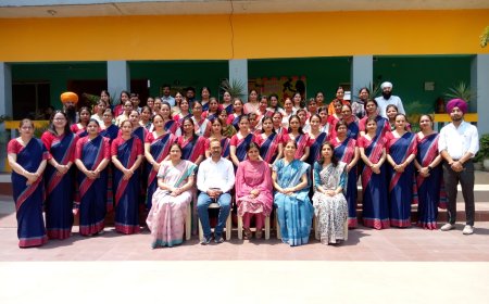 द रोज आर्किड वर्ल्ड स्कूल में सीबीएसई के क्षमता निर्माण कार्यक्रम में साइबर सुरक्षा पर चर्चा